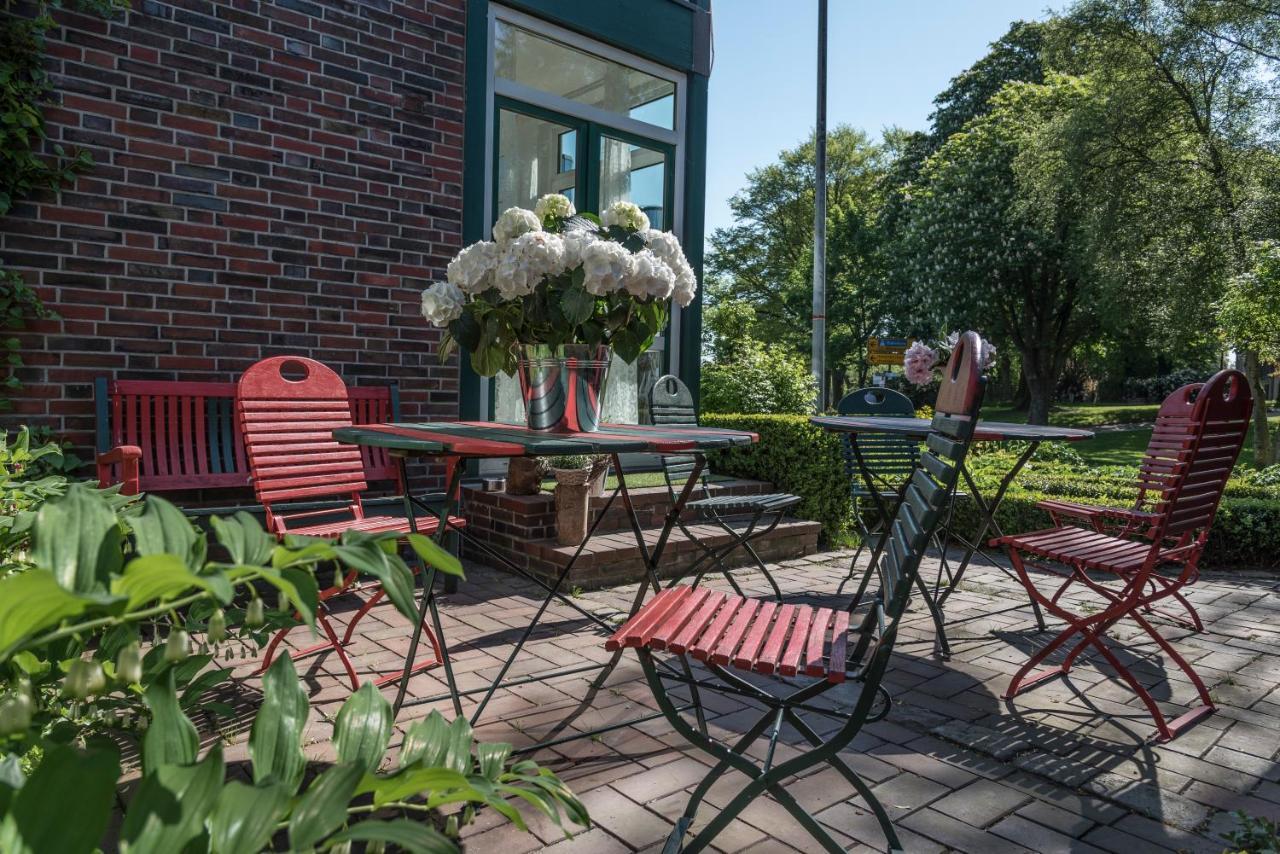 Hotel Am Elisabethufer Йевер Экстерьер фото